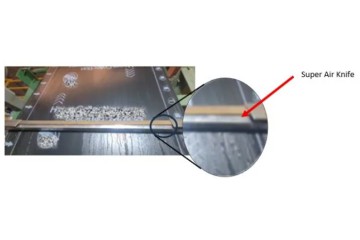 橡膠板製造商:以超級風刀取代鑽孔管的除水應用Replacing a Drilled Pipe for a Rubber Sheet Manufacturer 橡膠板製造商:以超級風刀取代鑽孔管的除水應用Replacing a Drilled Pipe for a Rubber Sheet Manufacturer